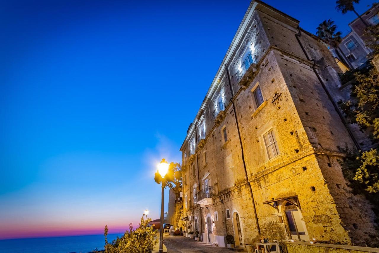 Al Duomo B&B Амантеа Екстер'єр фото